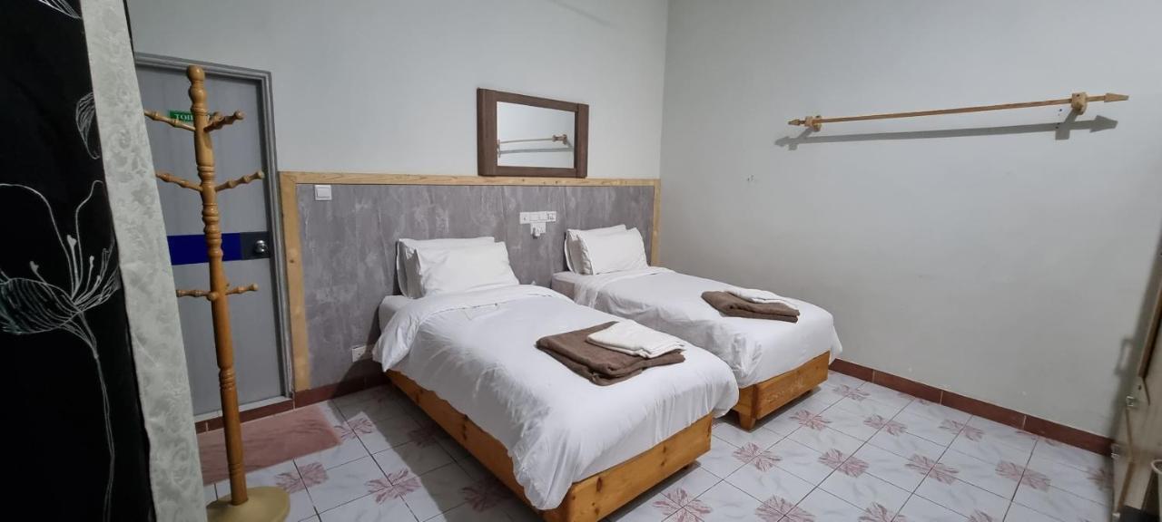 Gurus Maldives at Gulhi Island Hotel Bagian luar foto